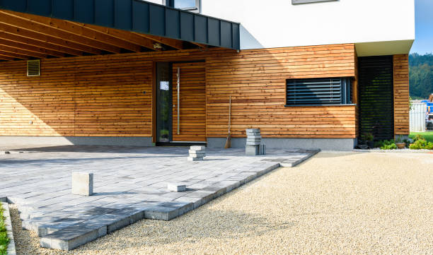 Best Professional Driveway Pavers  in Wacousta, MI
